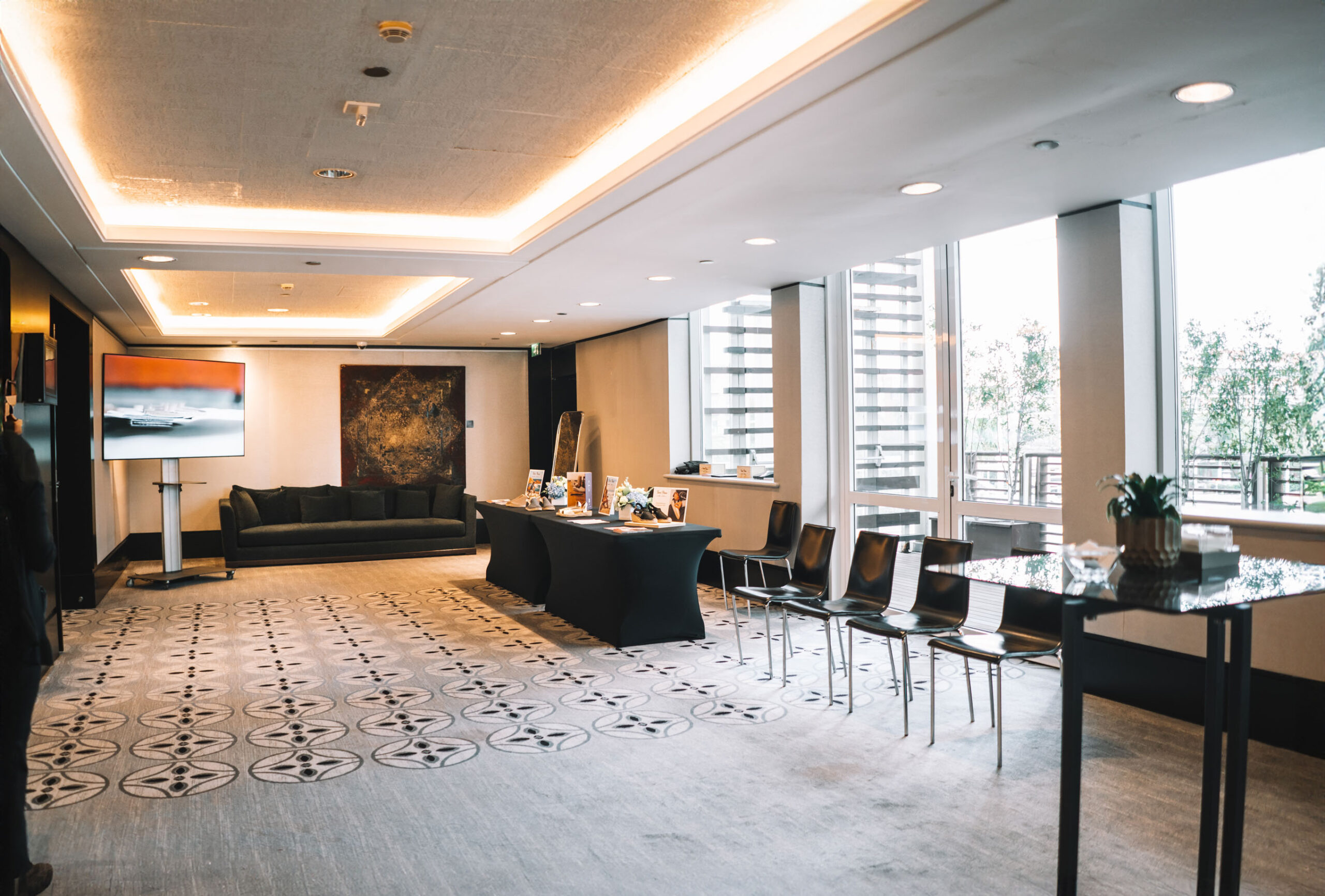 Toni Pons Espadrilles and Accessories Pop Up Store for Groups