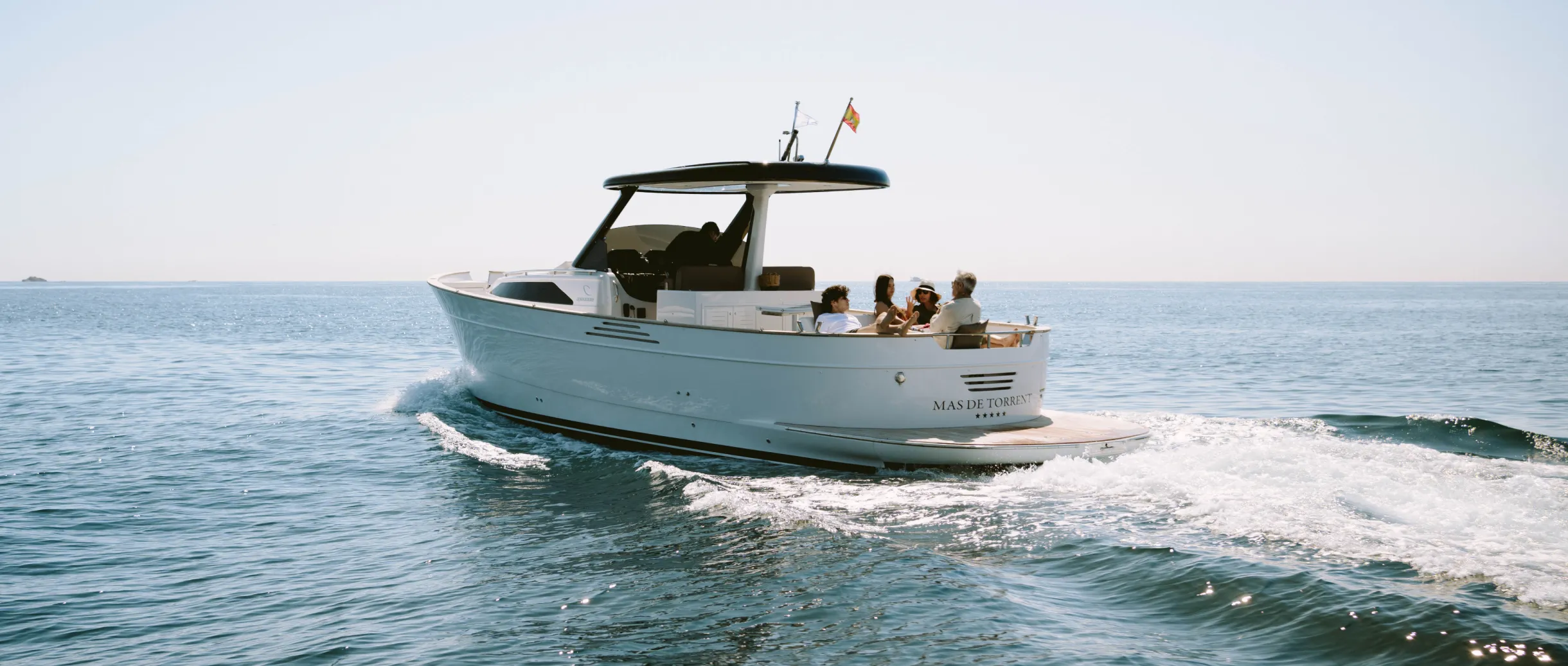 Discover the Costa Brava by boat